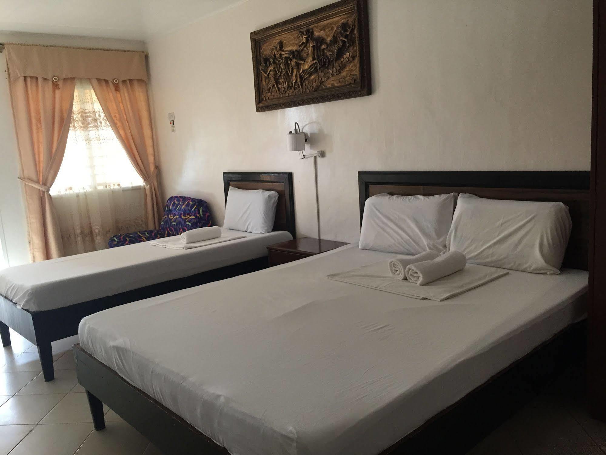 Bayview Inn Ormoc Buitenkant foto